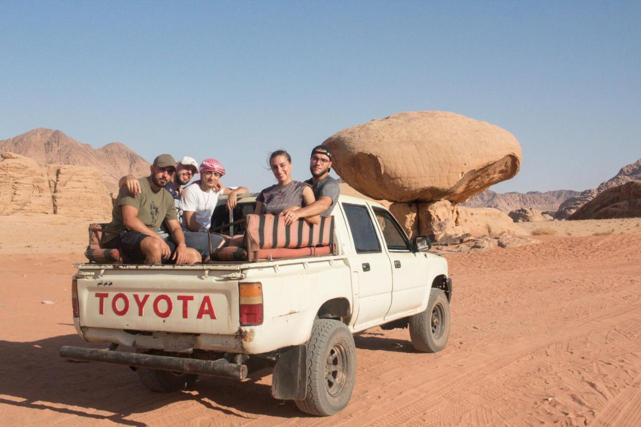 Отель Bedouins Life Camp Акаба Экстерьер фото